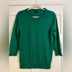 J. Crew green crew neck sweater | size S